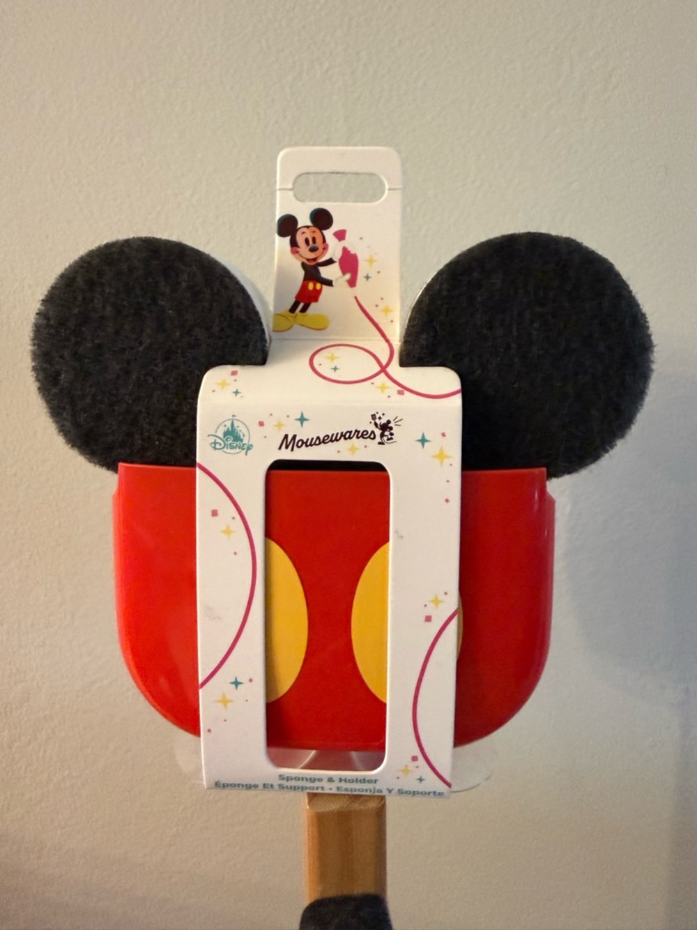 Disney Mousewares Mickey Mouse Red Sponge holder & Black Mickey Sponge NWT